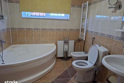 Casă cu 4 camere cu Teren 613 Mp în Bucov - 2