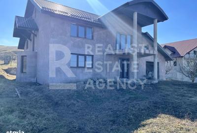 Casă cu 5 camere cu Teren 1000 Mp în Rediu - 3