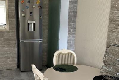 Apartament cu 3 camere în Central - 1