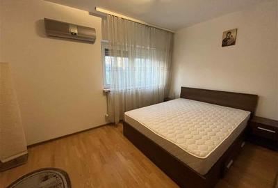 Apartament  2 camere - decomandat - mobilat - utilat - 4