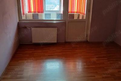 Garsonieră decomandată în Central - 5