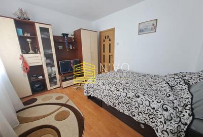 Casa singur in curte Santana de Mure? - 5