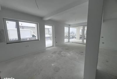 Casă cu 4 camere cu Teren 500 Mp în Central - 4
