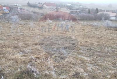 Teren de 2269 mp, în Central