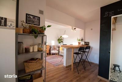 Apartament cu 2 camere decomandat în Central - 2