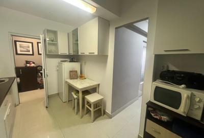 Centru apartament 3 camere renovat etajul 1 vedere stradala - 8