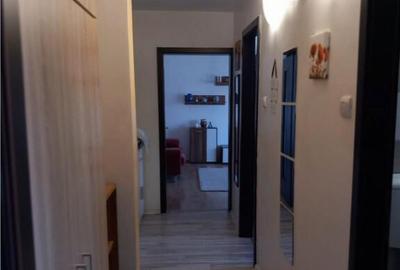 Apartament cu 2 camere, zona Racadau - 3