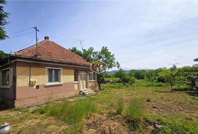 Casă individuală cu 2 camere cu Teren 2211 Mp în Sud-Est - 9