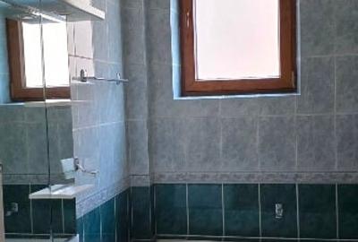 Apartament cu 3 camere decomandat în Calea Călărașilor - 12