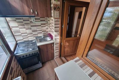 Garsoniera zona Trocadero - 3