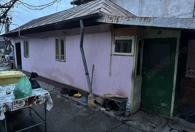 Casă cu Teren 1007 Mp în Central - 4