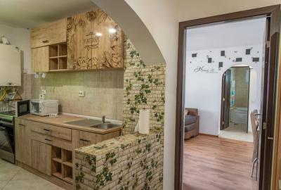 Apartament cu 2 camere semidecomandat, mobilat în Narcisa - 1