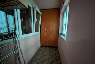 Apartament de inchiriat - 2 camere, 47 mp, zona Margeanulu - 9