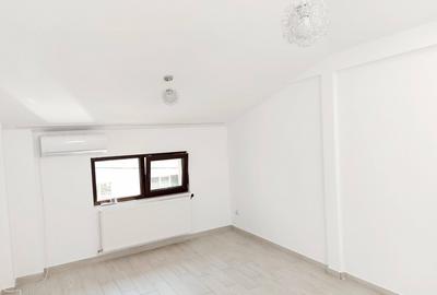 Spațiu comercial, de 50 mp, în Bd. Independenței - 5