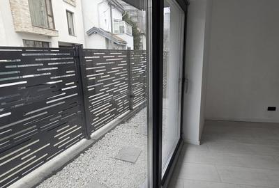 Casă cu 4 camere cu Teren 174 Mp în Tineretului - 11