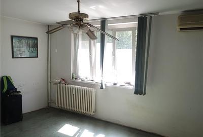 Apartament 3 camere Emil Racovita