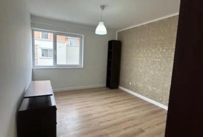 Apartament cu 3 camere decomandat în Valea Borcutului - 3
