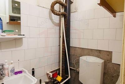 Apartament cu 3 camere decomandat în Țiglina 3 - 9
