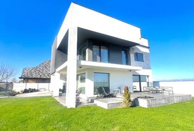 Casă cu 4 camere în Dumbrăveni - 4