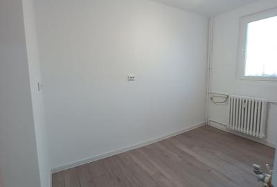 Apartament cu 2 camere decomandat în Drumul Taberei - 4