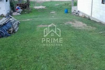 Teren de 2480 mp, în Fața - 2