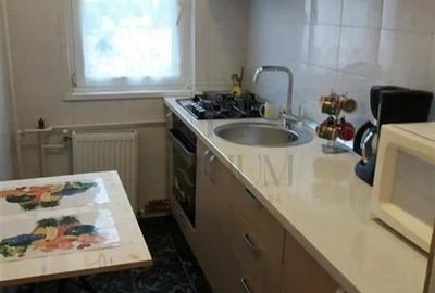 SAGULUI- 2 camere, etaj intermediar, centrala termica, bloc anvelopat - 2