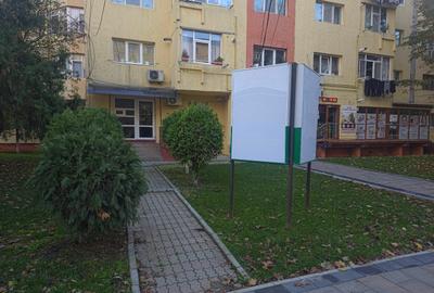 Spațiu Comercial Modern 3 camere Primul Chiriaș După Renovare – 49 mp - 1