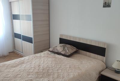 Apartament decomandat în Jiului - 2