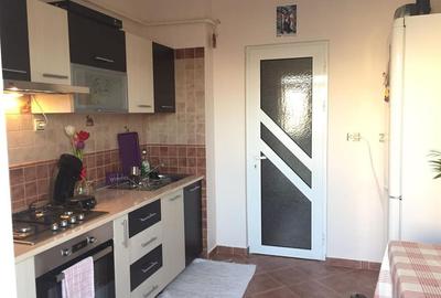Apartament cu 2 camere decomandat, mobilat în Cug - 6