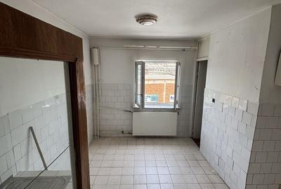 Apartament cu 2 camere decomandat în Rogerius - 1