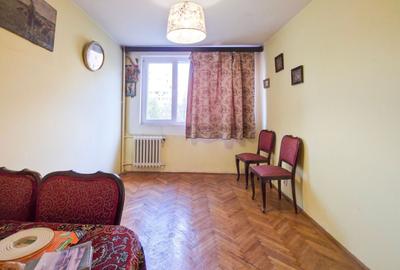 Apartament cu 3 camere semidecomandat în Lujerului - 3