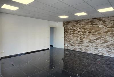 Spatiu comercial pretabil birouri sau prestari servicii. - 5