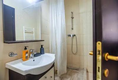 Apartament cu 3 camere în Central - 3