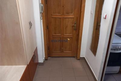 Apartament cu 2 camere decomandat în Carpați 1 - 6