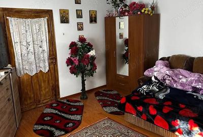 Casă cu 3 camere cu Teren 919 Mp în Dumbrava - 1