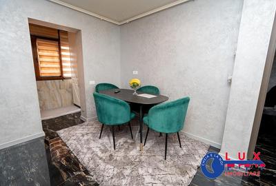Apartament cu 2 camere decomandat în E3 - 13