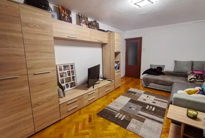 Apartament cu 2 camere DECOMANDAT - 2
