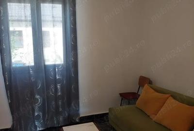 Se inchiriaza apartament cu o camera la casa curte comuna