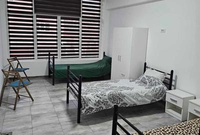 Casă cu 4 camere cu Teren 200 Mp în Pietroasele - 6