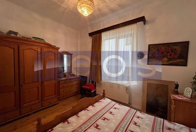 Apartament cu 5 camere decomandat, mobilat în Barbu Văcărescu - 8