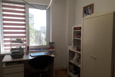Apartament cu 4 camere decomandate Zona George Enescu - 8