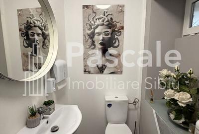 Spațiu comercial, de 110 mp, în Central - 5