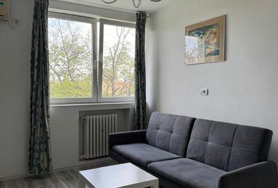 Apartament cu 2 camere semidecomandat în Gara de Nord