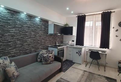 Garsoniera de inchiriat pe termen lung, zona Far - Pepco - 1