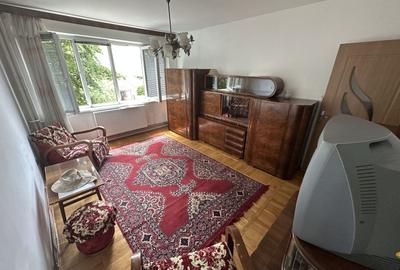 Apartament cu 2 camere decomandat în Circumvalațiunii - 7
