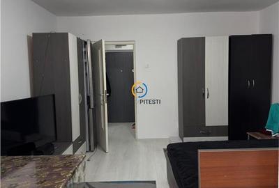 Garsonieră semidecomandată în Craiovei - 2