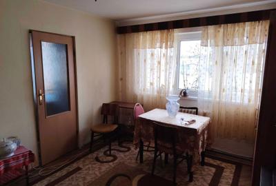 Apartament cu 3 camere semidecomandat în Fălticeni - 7