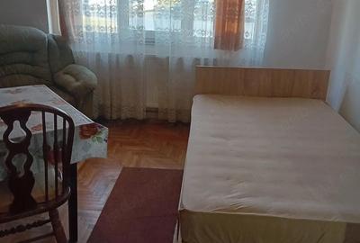 Apartament cu 2 camere decomandat în Soarelui - 1