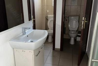 Spațiu comercial, de 400 mp, în Titan - 9