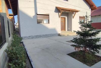 Casa 3 camere livada Casa 3 camere livada - 1